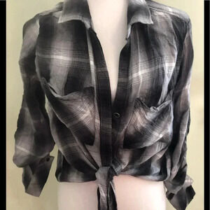Plaid cropped top
